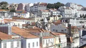 Les citoyens à Lisbonne consacrent 116 % de leur salaire au logement. C'est le pire de l'UE.