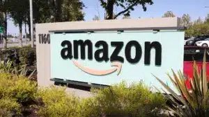 Les recettes d'Amazon augmentent, stimulées par le 'cloud' pour l'IA.