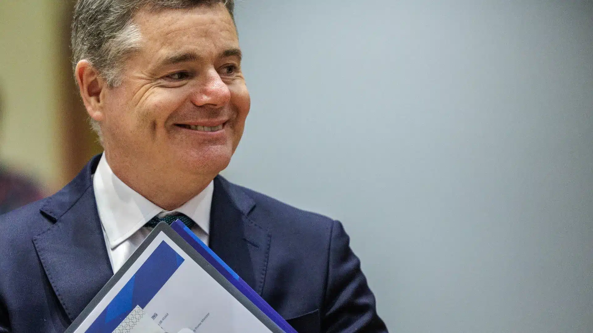 L'Eurogroupe fait confiance à un "plan très crédible" pour réduire la dette française.