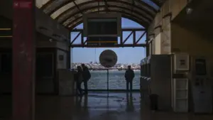 Liaison Cacilhas-Sodré reprend les horaires avec des bateaux entièrement électriques.