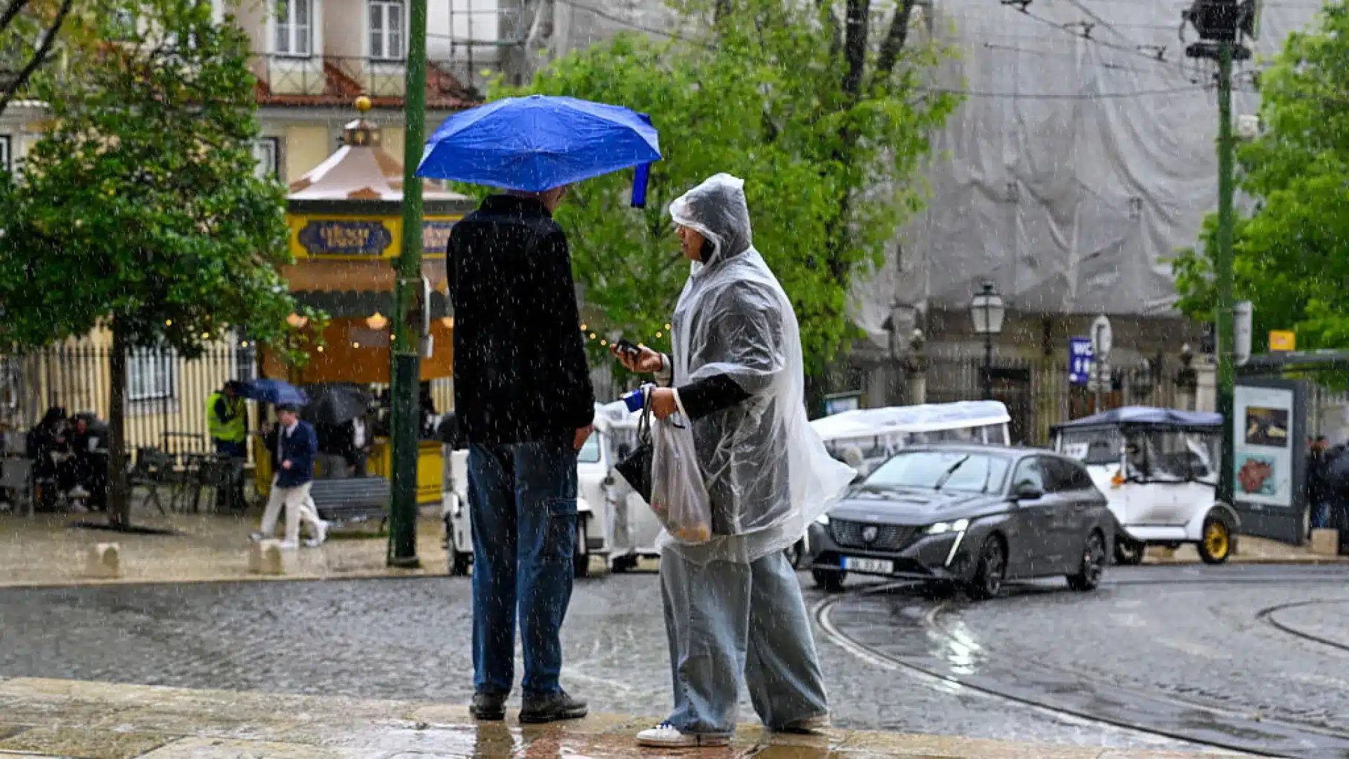 Lisbonne comptabilise 229 occurrences jusqu'à 9h (il s'agit principalement d'inondations).