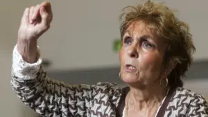 L'œuvre de la série "Avestruzes Bailarinas" de Paula Rego est mise aux enchères aujourd'hui.