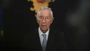 Marcelo affirme qu'il est nécessaire de renouveler l'engagement envers les valeurs de la République.