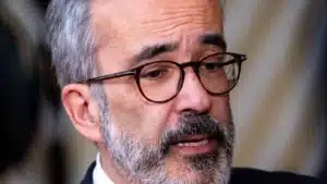 MNE garantit qu'il a partagé des informations sur la flotte avec BE