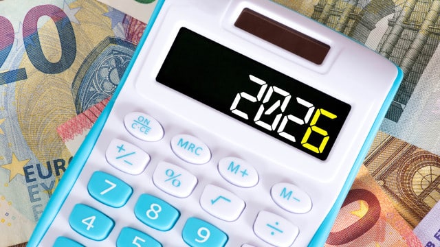 Nouvel allègement de l'IRS, salaire minimum augmente et pas seulement : Que propose le OE2026 ?