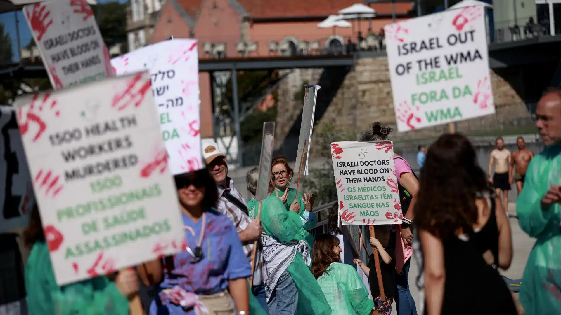 Participation israélienne à un événement médical a rassemblé 20 manifestants à Porto
