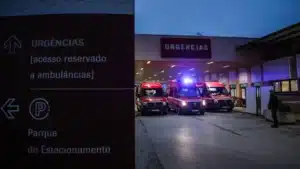 Patients urgents avec attente de près de 13 heures à l'hôpital Amadora-Sintra