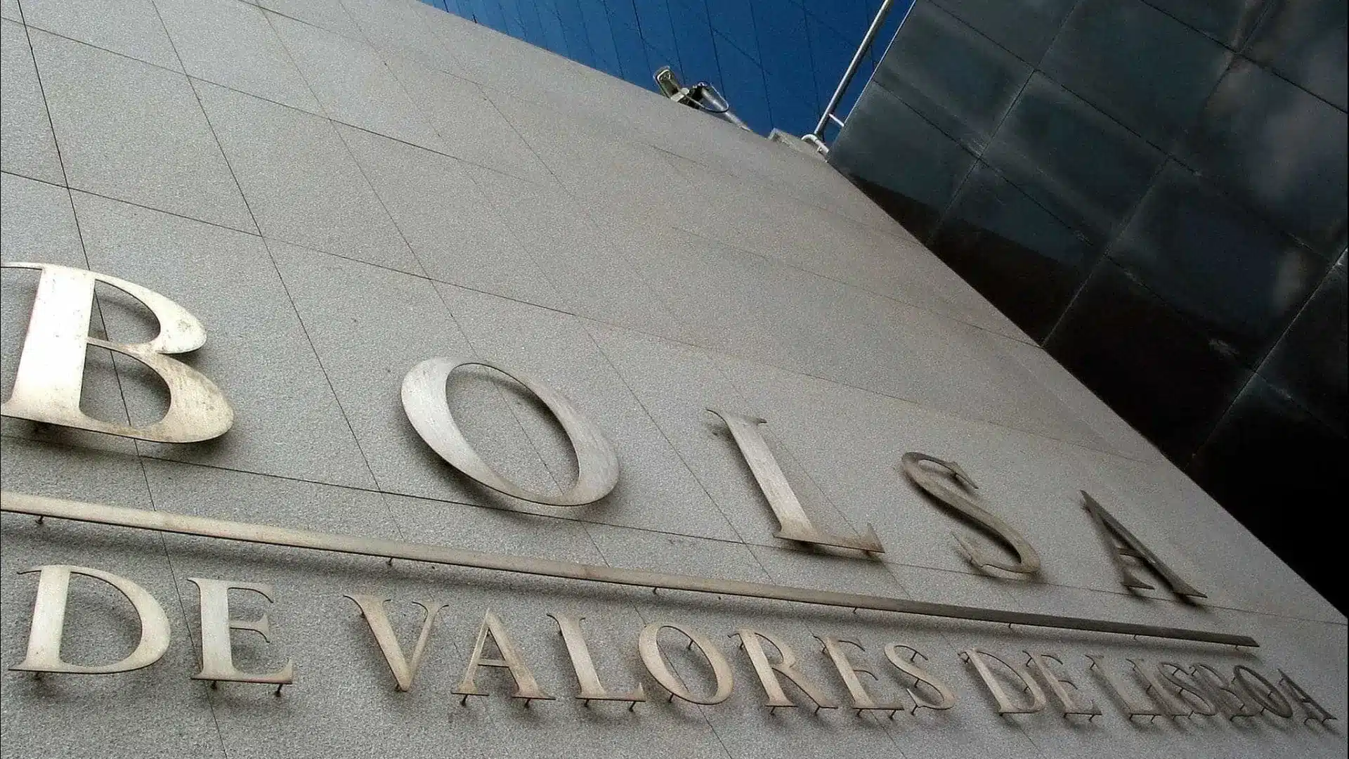 PSI en baisse avec Mota-Engil en recul de 1,74% et CTT en hausse de plus de 2%