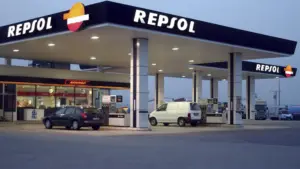 Repsol chute de 34,3 % à 1.177 millions au cours des neuf premiers mois de l'année.