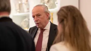 Santana Lopes se souvient de Balsemão, "un gentleman de la démocratie"