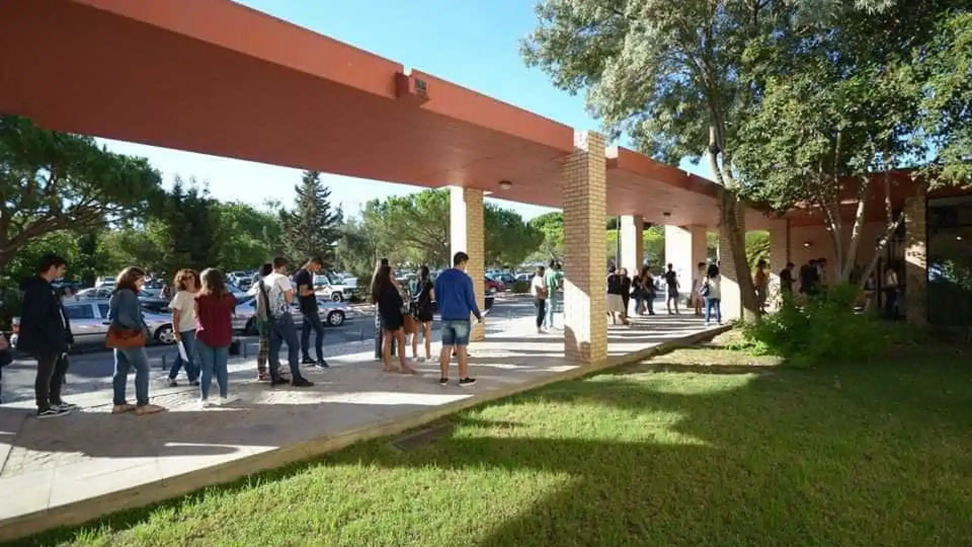 Trois candidats se présentent au poste de recteur de l'Université de l'Algarve.