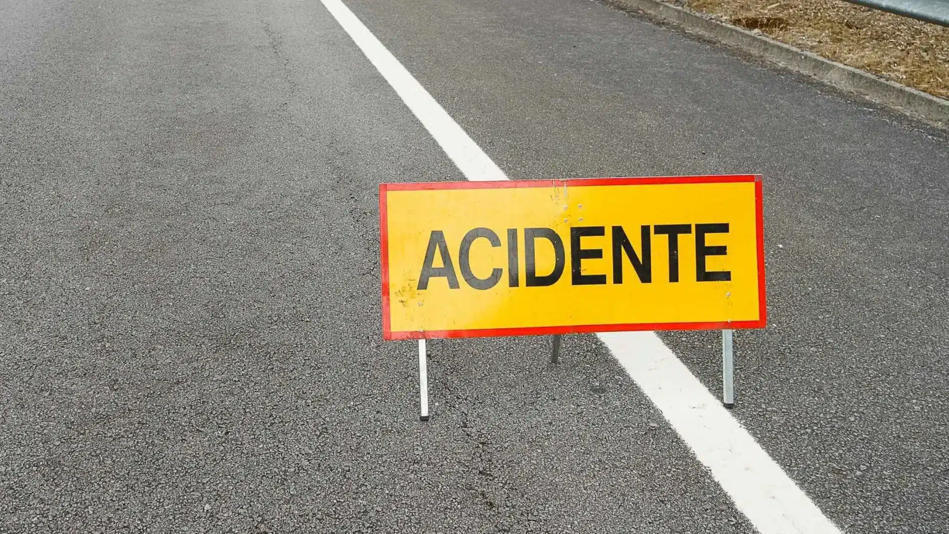Un homme de 84 ans meurt dans une collision avec trois véhicules à Famalicão.