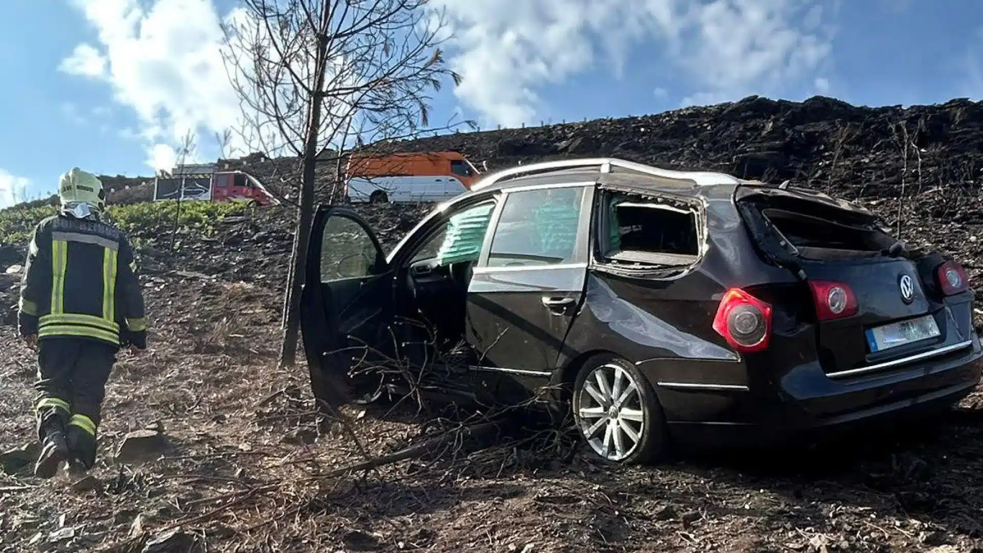 Un mort après la chute d'une voiture dans un ravin de 40 m à Mondim de Basto.