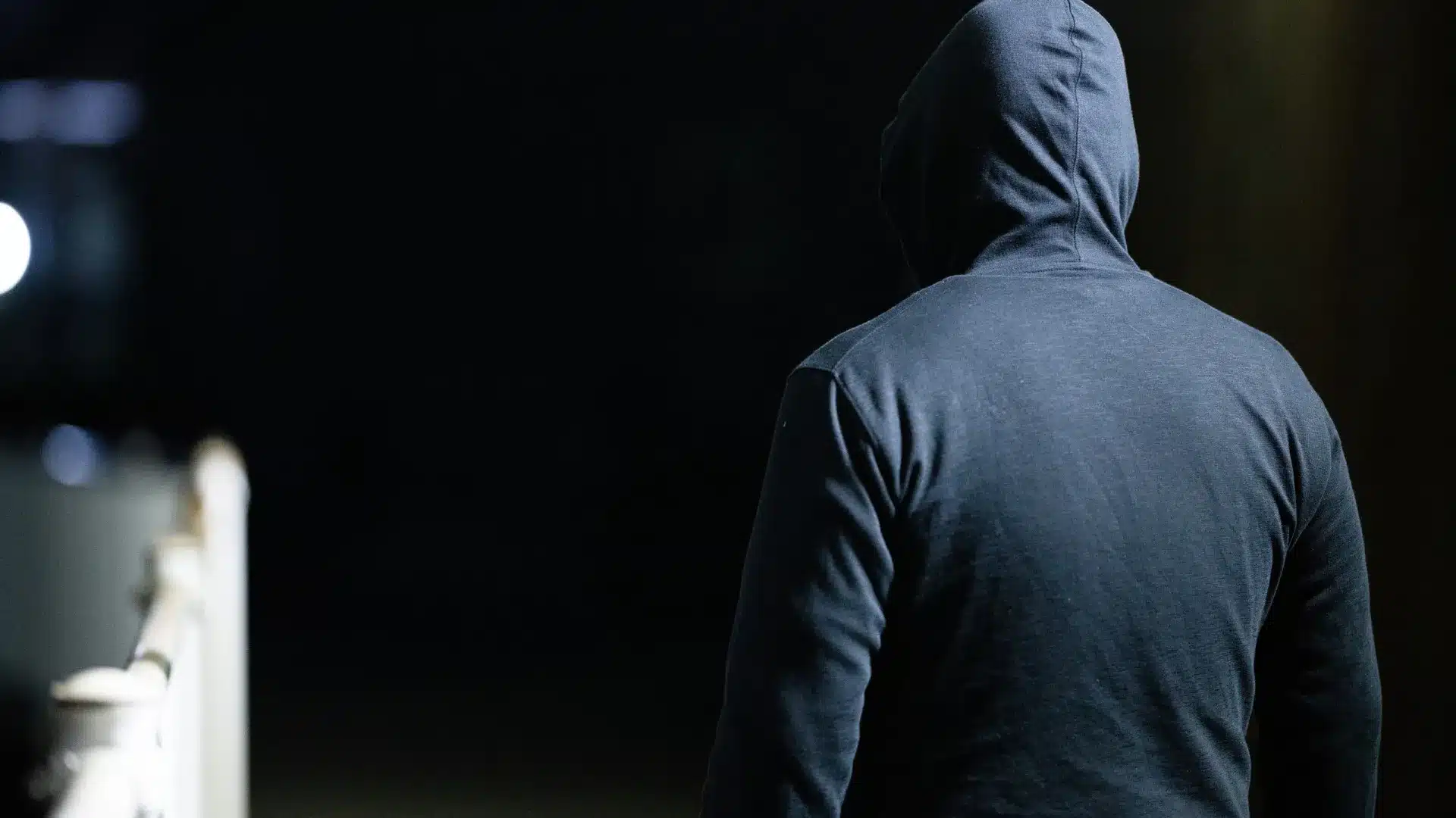 Un trio d'adolescentes agresse un jeune à Pombal et s'enfuit à Leiria.