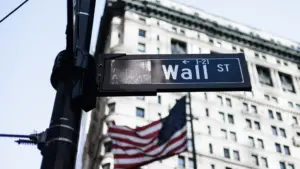 Wall Street conclut la semaine avec les indices emblématiques à un niveau record.