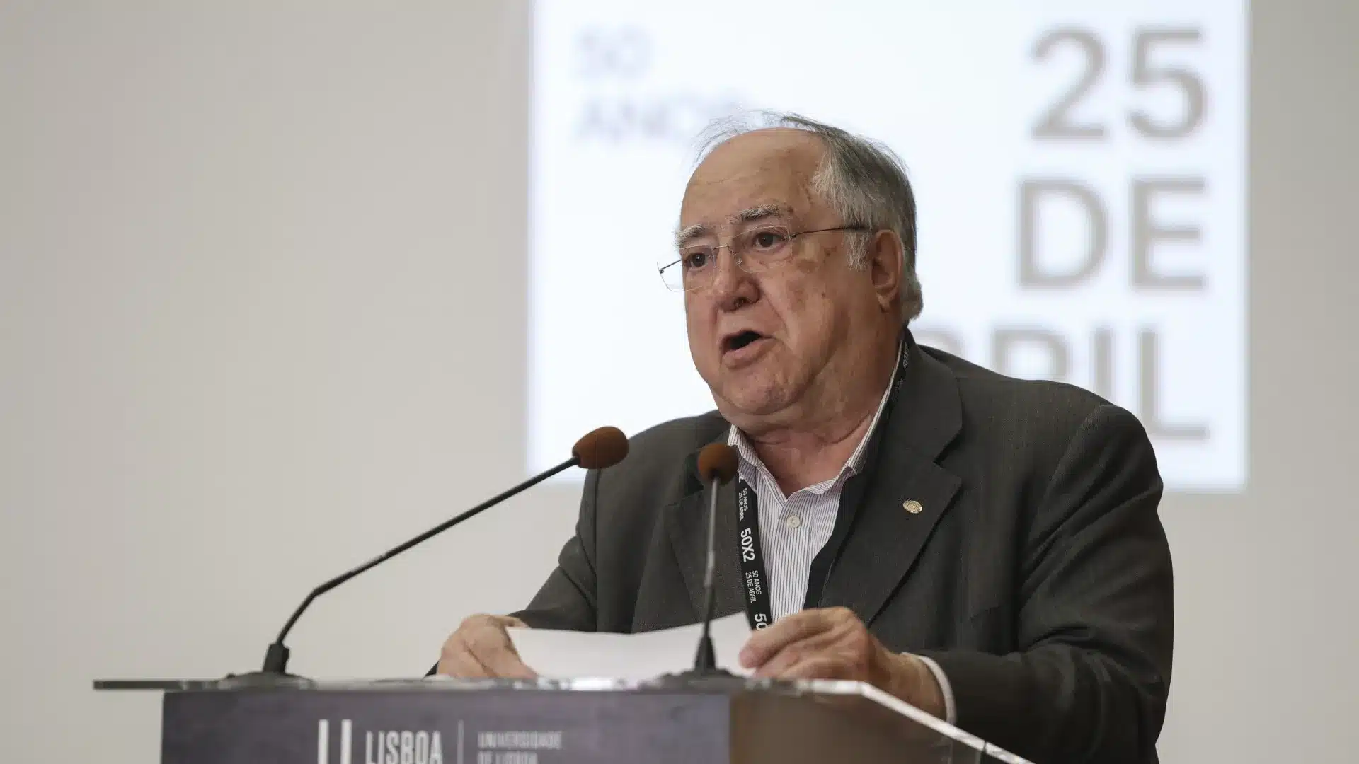 25 novembre ? Le gouvernement devrait avoir honte de la commission de "façade".