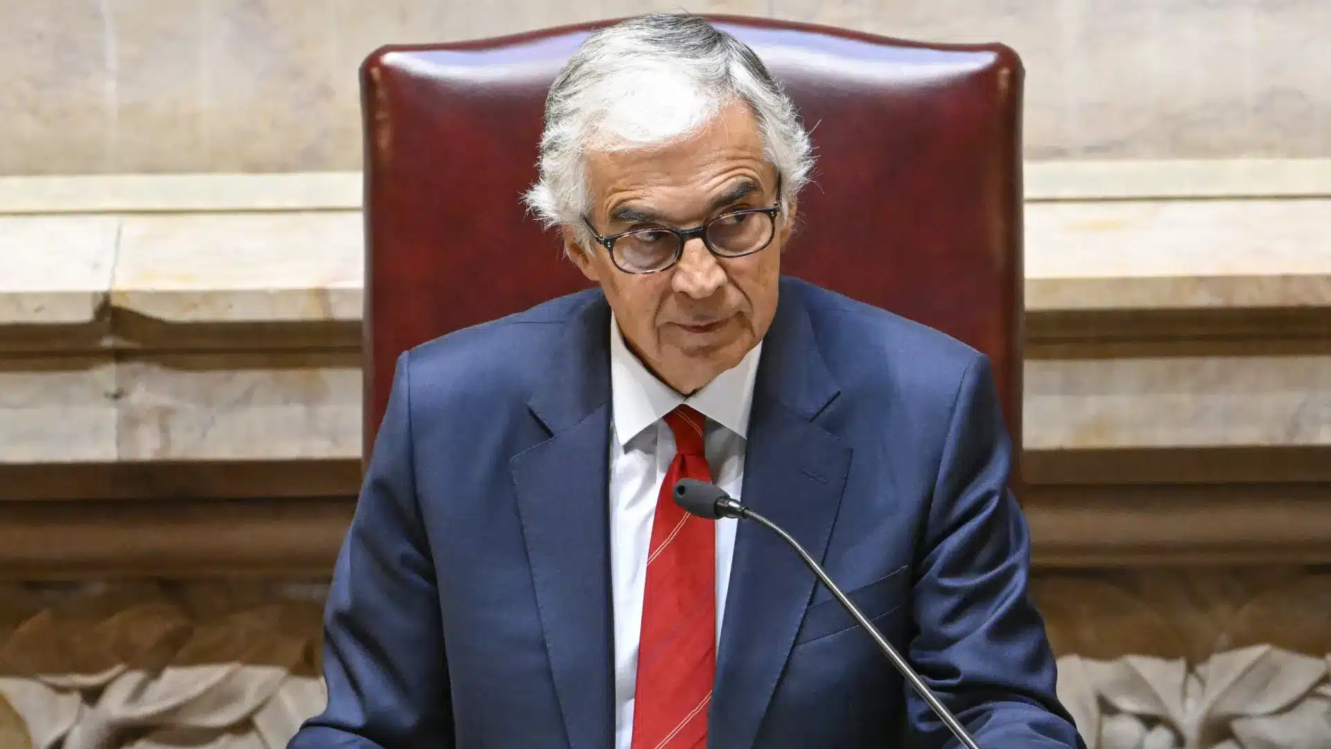 Aguiar-Branco réunit des agents de la justice pour une convergence réformiste