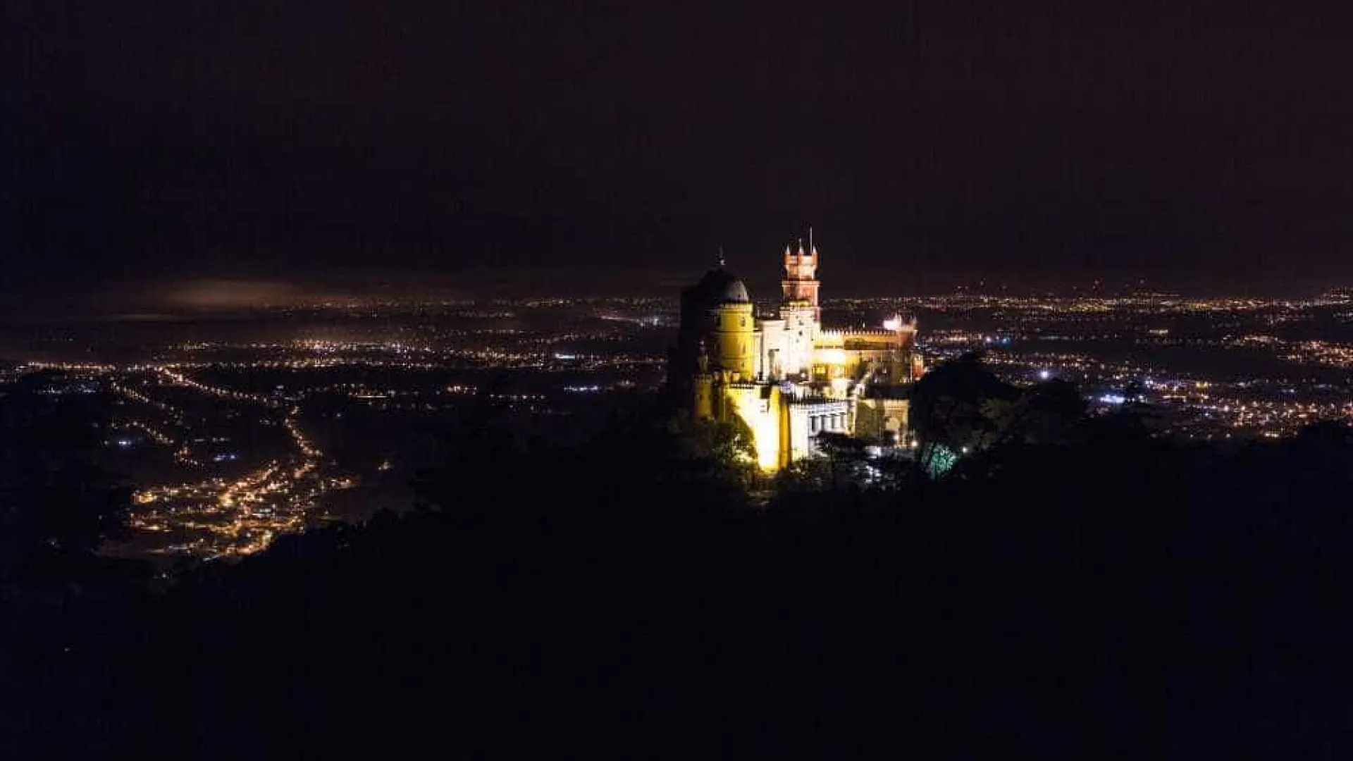 Ancien directeur du Palais de Pena, José Martins Carneiro meurt à 73 ans.
