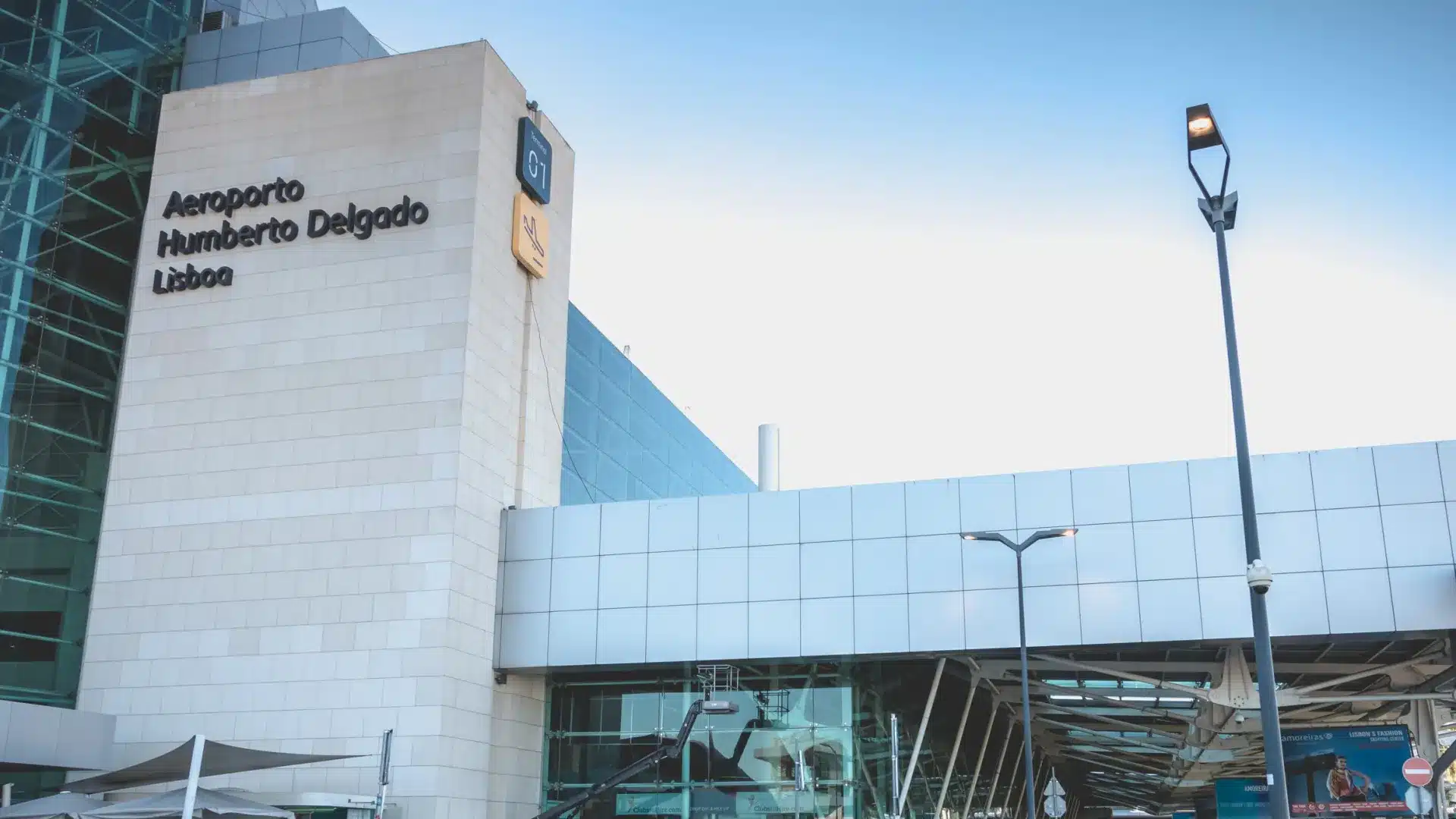 Arrêtée à l'aéroport de Lisbonne avec plus de 6 kilos de cocaïne dans ses bagages