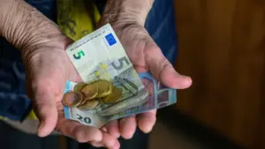 Avoir une pension complémentaire sans demander? Bruxelles propose une inscription automatique