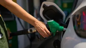 Besoin de faire le plein ? Attention à ce qui arrive aux carburants demain.