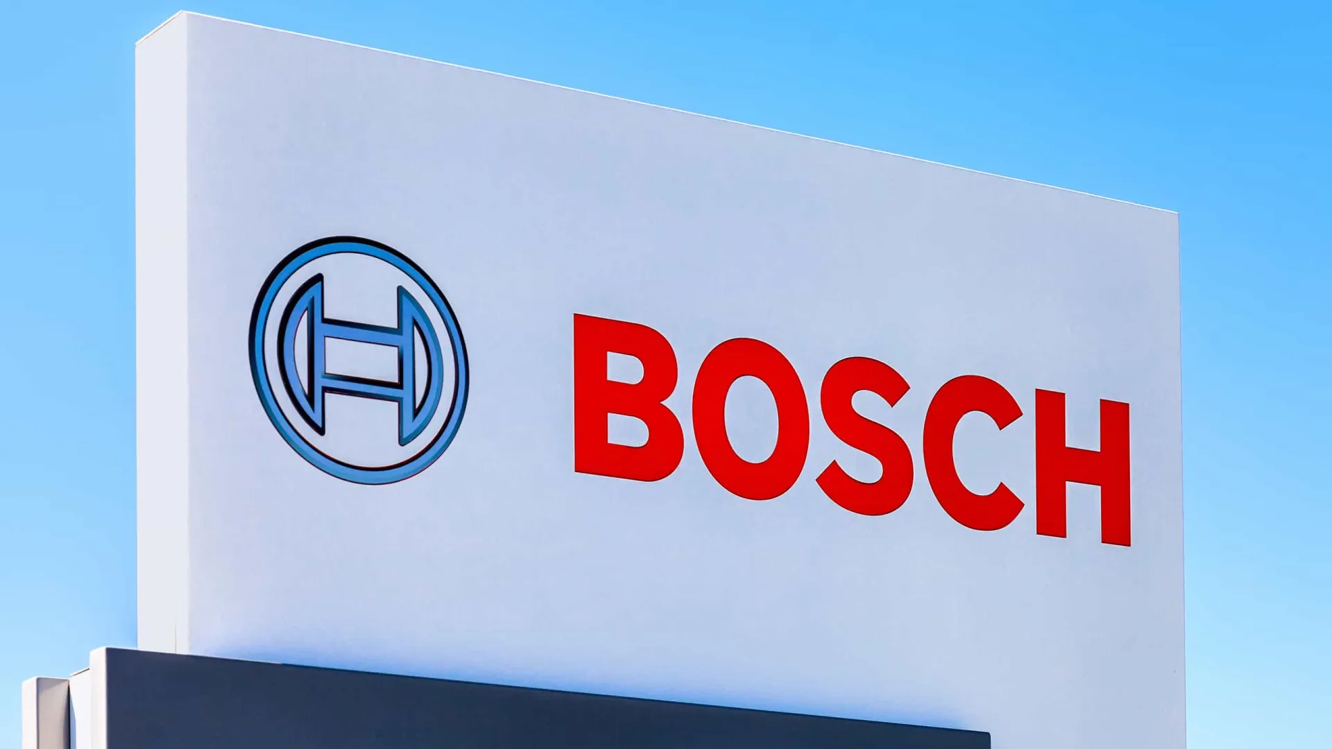Bosch annonce la fin du 'chômage partiel' à l'usine de Braga à partir de lundi.