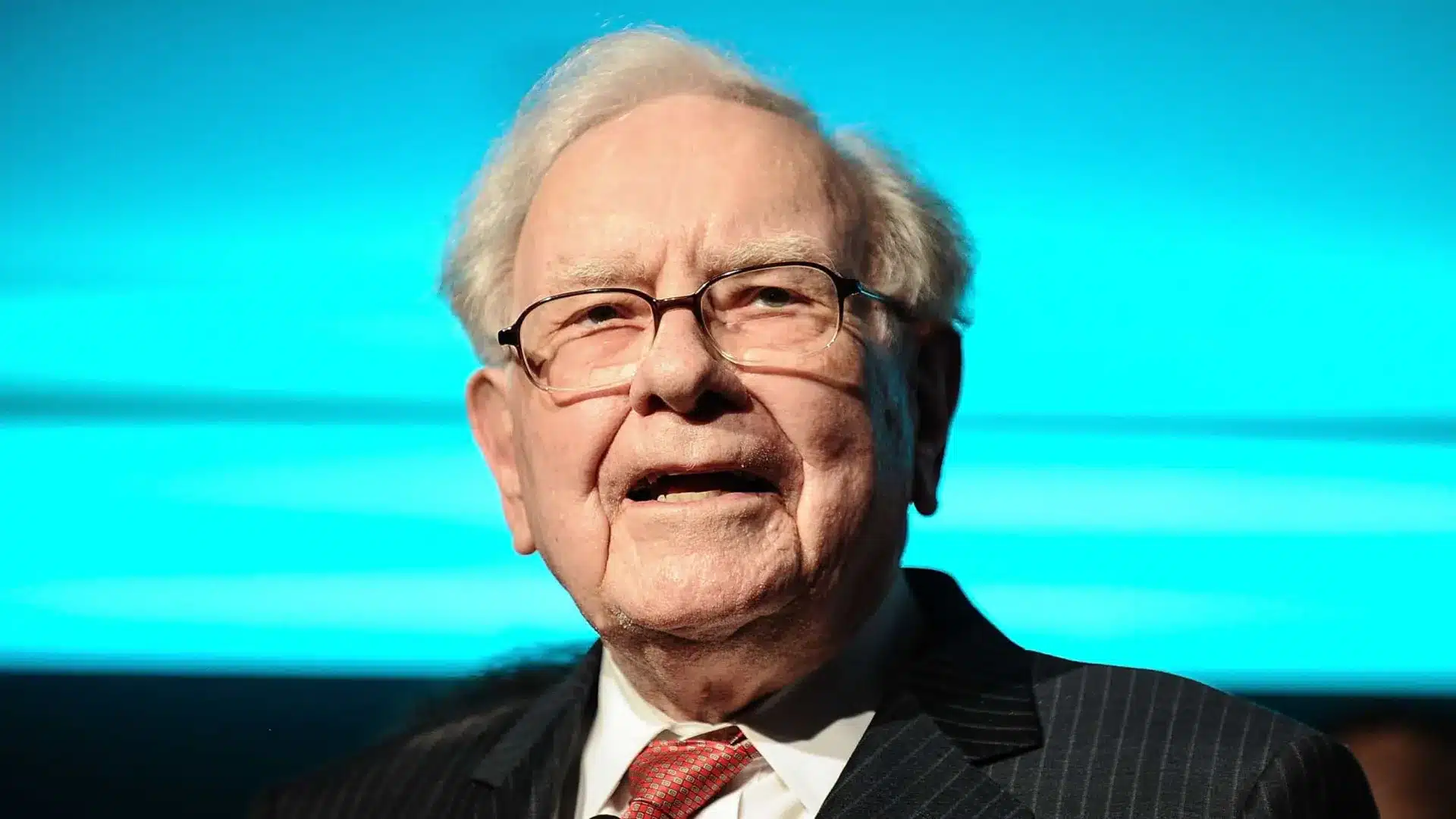 Buffett quitte Berkshire Hathaway mais conserve une grande partie des actions.