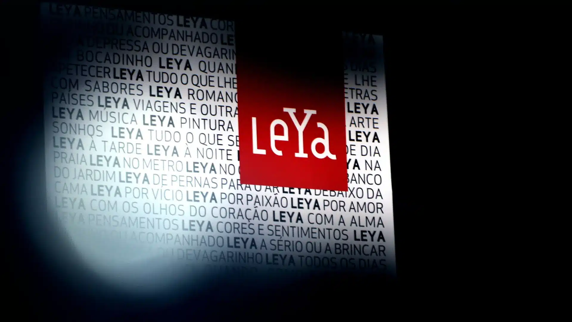 Carla Pais remporte le Prix LeYa avec "L'ombre des arbres en hiver".