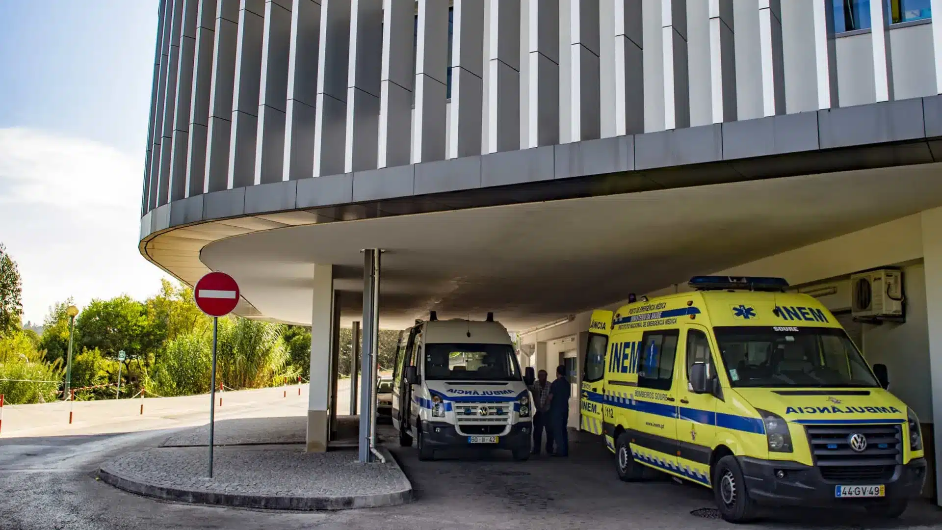 Coimbra passe le service d'urgence de l'Hôpital des Covões à une consultation clinique.