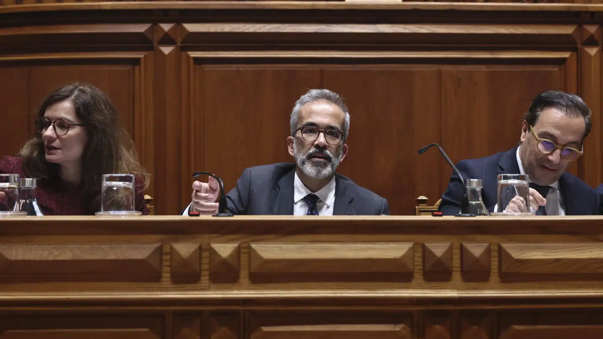 Consulats ? Le Portugal doit accepter les politiques de certains pays, déclare le MNE.