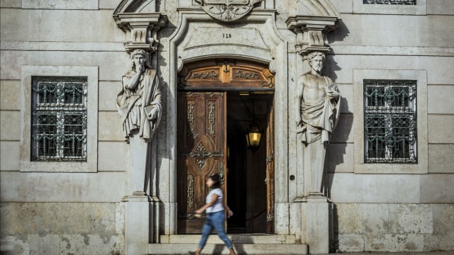 Costa avec accès refusé à l'influenceur. Demandes précédentes "non pertinentes"