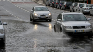 Couvrez-vous ! La pluie fera une pause la semaine prochaine, mais le froid arrive.