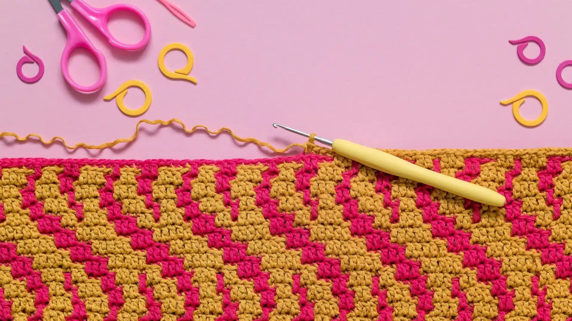 De Viseu à Californie, une Portugaise connaît le succès avec des pièces en crochet