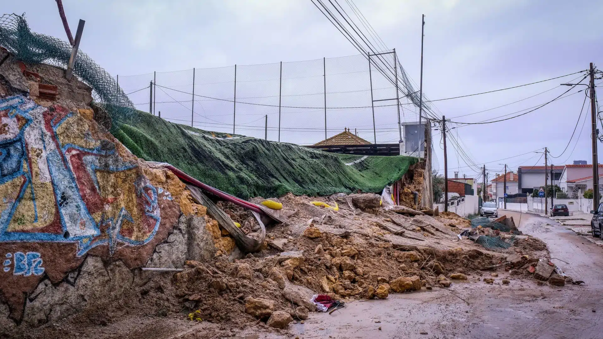 Deux morts, neuf déplacés et 1.292 incidents enregistrés jusqu'à 13h00.