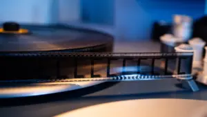 Fatigue, travail et Porto marquent le nouveau court-métrage de Tomás Baltazar.