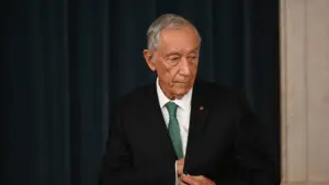 Gestion ? "Je faisais référence de manière générique. Cela avait à voir avec les ministres de la Santé."