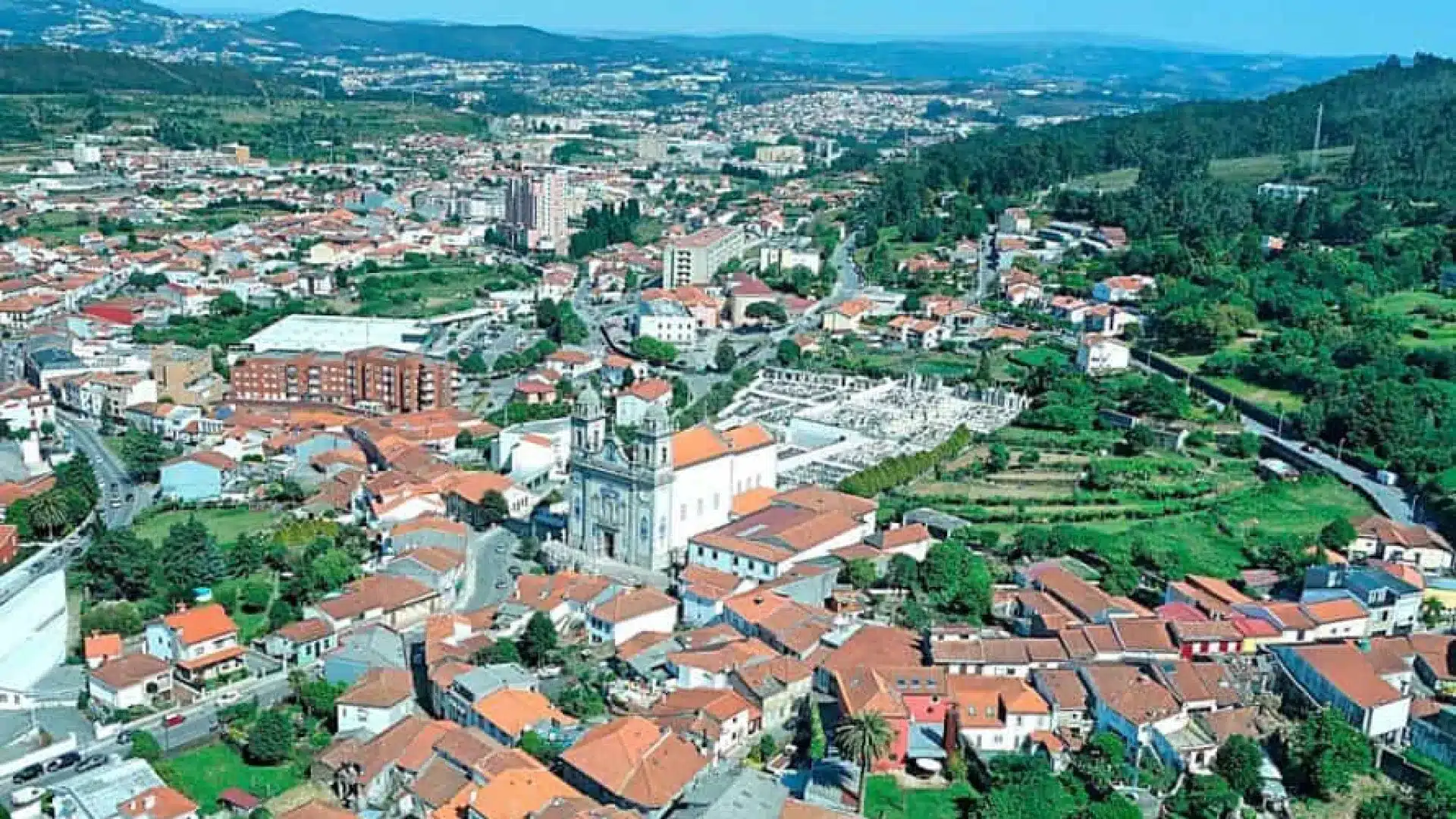 Homme abuse de la fille de la petite amie de son frère à Valongo. La victime a 11 ans.