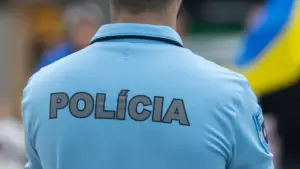 Homme de 72 ans soupçonné de violence domestique arrêté par la PSP