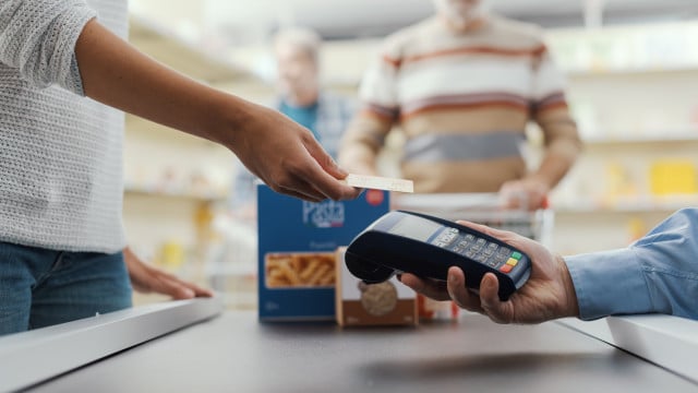 Cartão de apoio alimentar já chega a