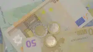 Juros de la dette du Portugal augmentent à deux, cinq et dix ans.