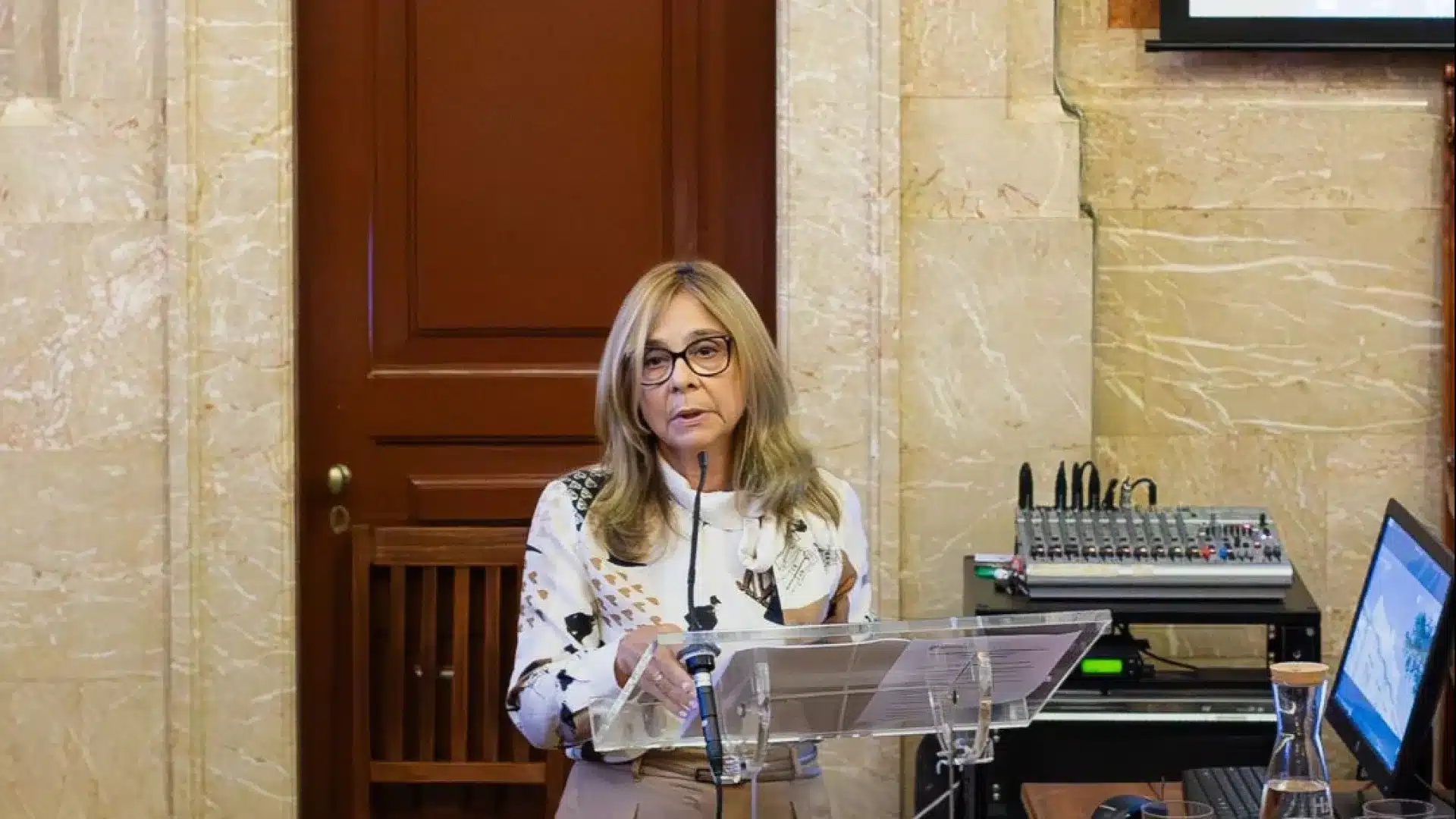 La ministre de la Santé va visiter les ULS pour préparer l'hiver.