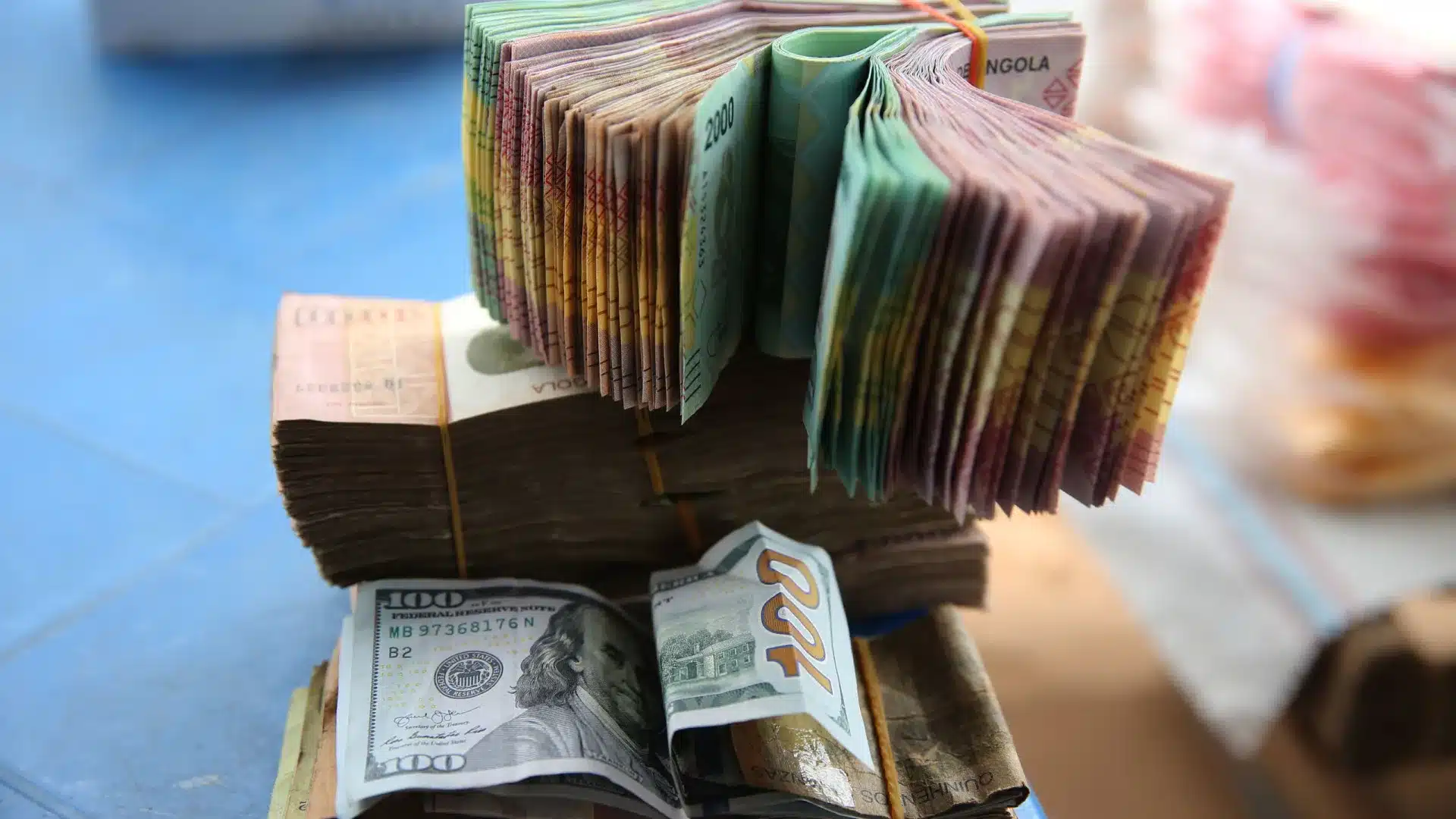 La pension minimale de vieillesse ou de survie en Angola augmente de 42,9 %.