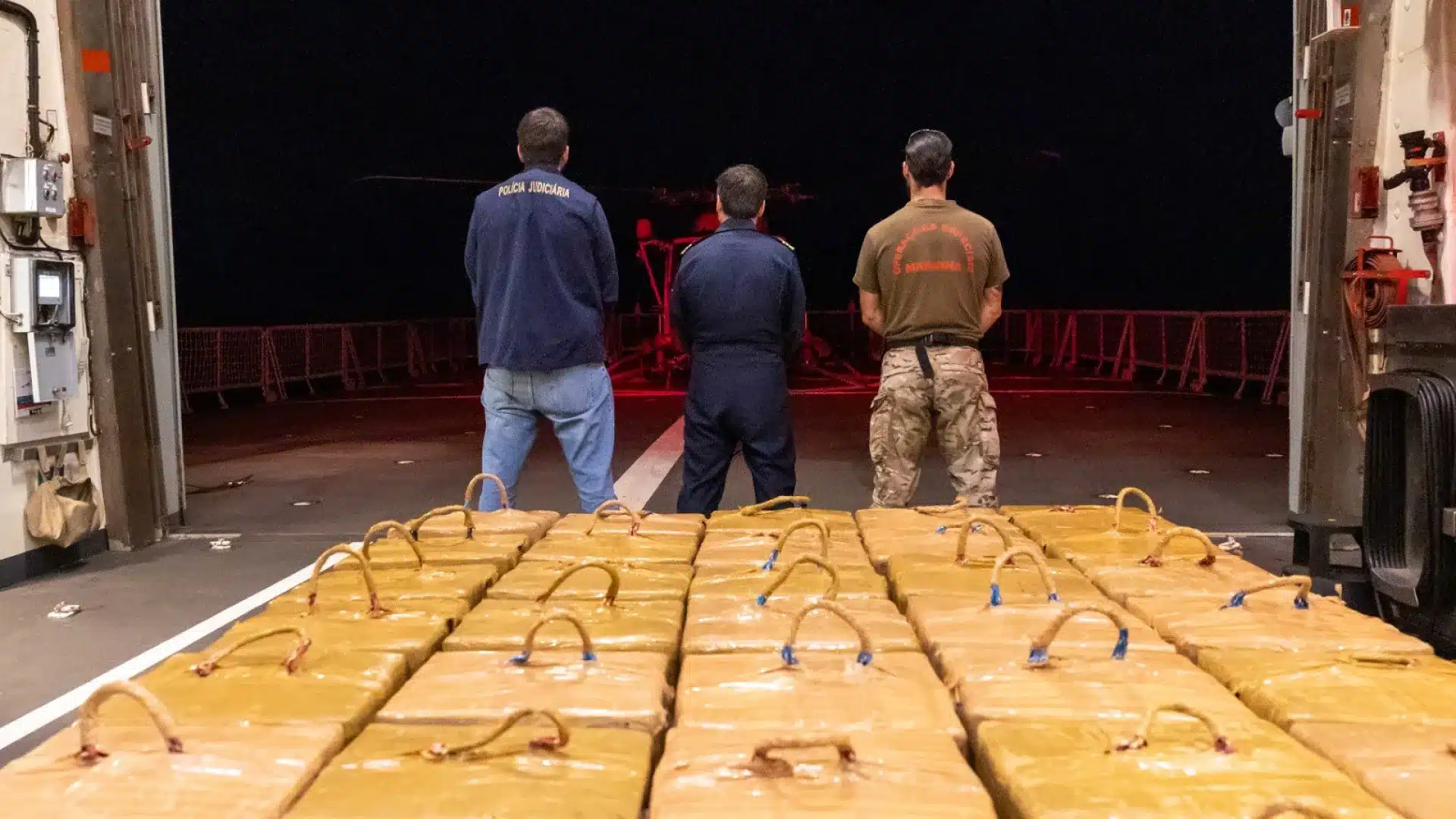 La PJ a intercepté deux embarcations avec 7 tonnes de cocaïne près de Lisbonne.