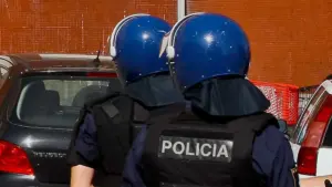 La PJ enquête sur le vol de carreaux dans deux églises de l'Alentejo.