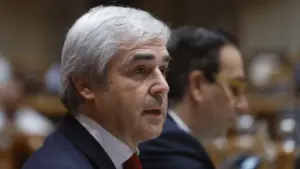 L'Armée de l'air dispose des "disponibilités et des militaires" pour les urgences médicales.