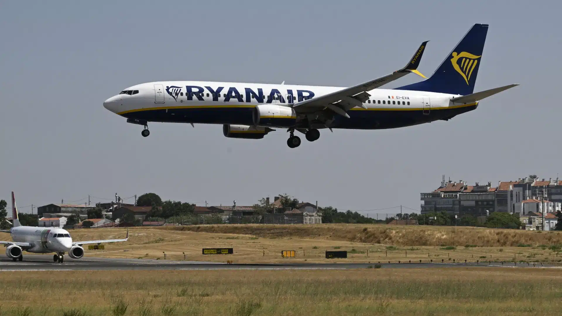 Le bénéfice de Ryanair augmente de 42 % au semestre fiscal et dépasse 2.500 millions.