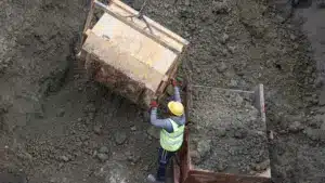 Le chômage baisse à 5,9 %. Le nombre de chômeurs recule à 329,1 mille.