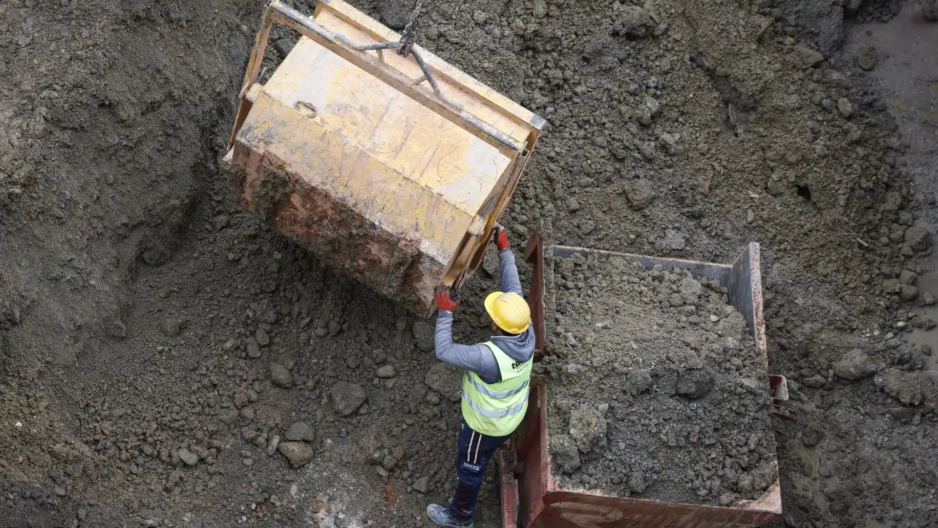 Le chômage baisse à 5,9 %. Le nombre de chômeurs recule à 329,1 mille.