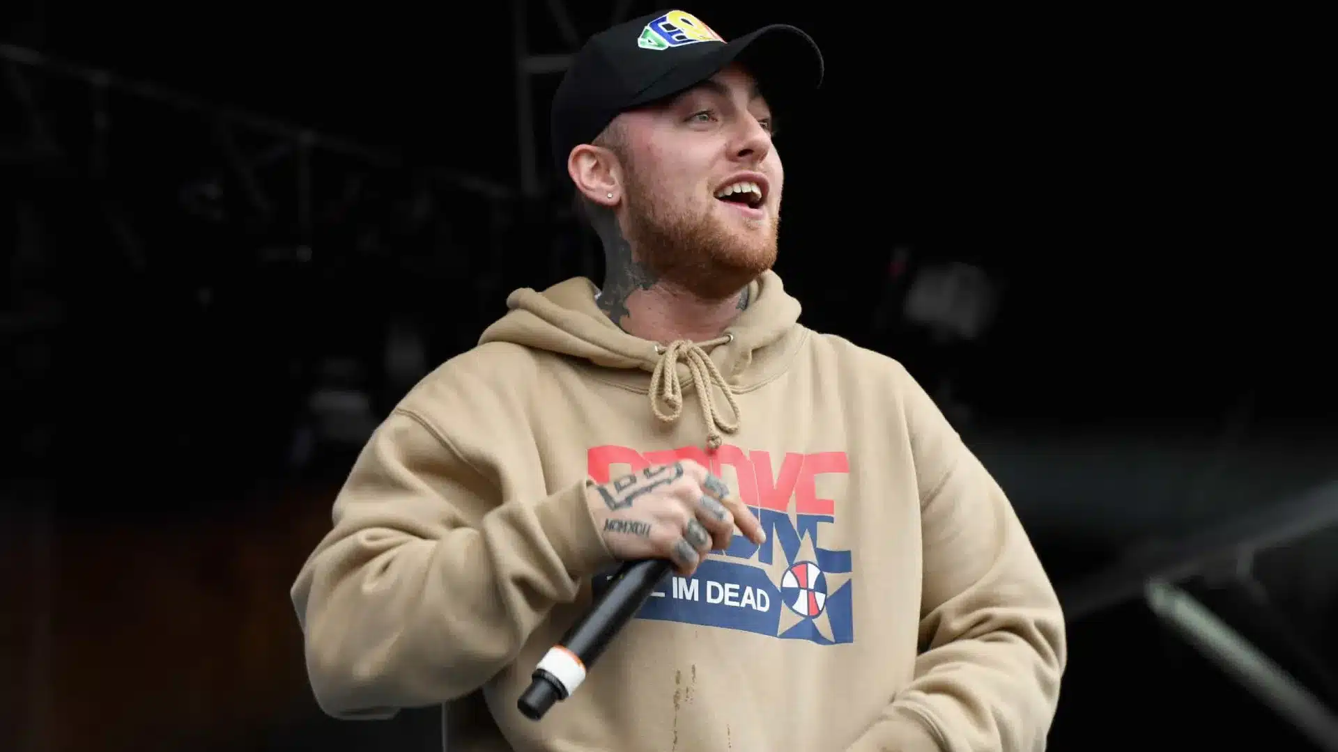 Le designer portugais Bráulio Amado nommé pour un Grammy pour l'album de Mac Miller.