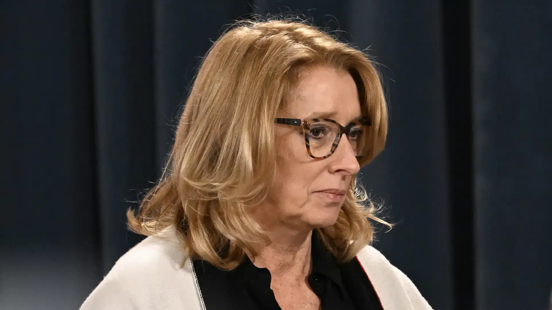 Le gouvernement pourrait relancer la journée continue pour que les parents aient plus de temps pour leurs enfants.